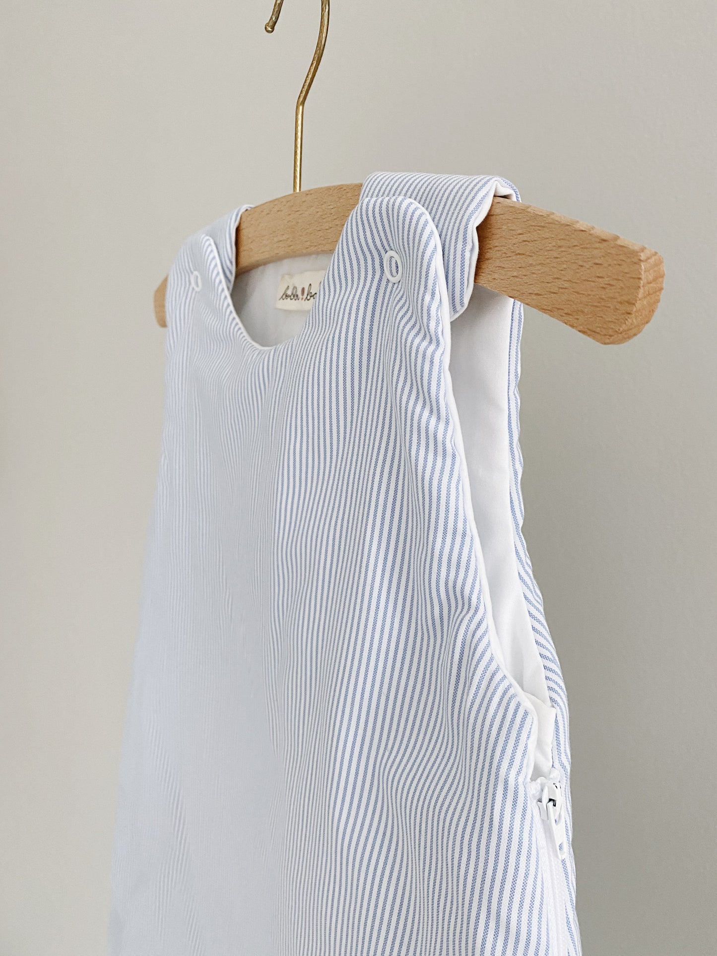 Sleeping bag stripe - pale blue