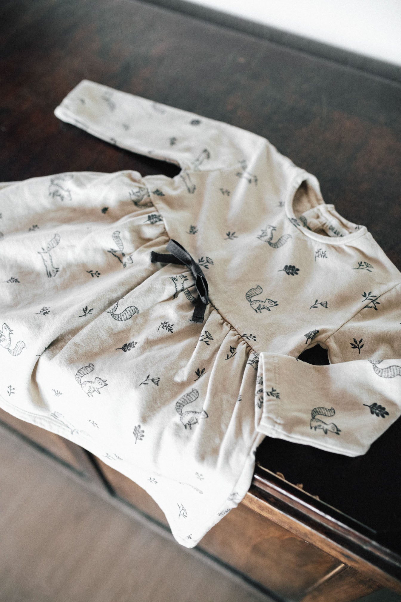 Dress squirrels and flowers