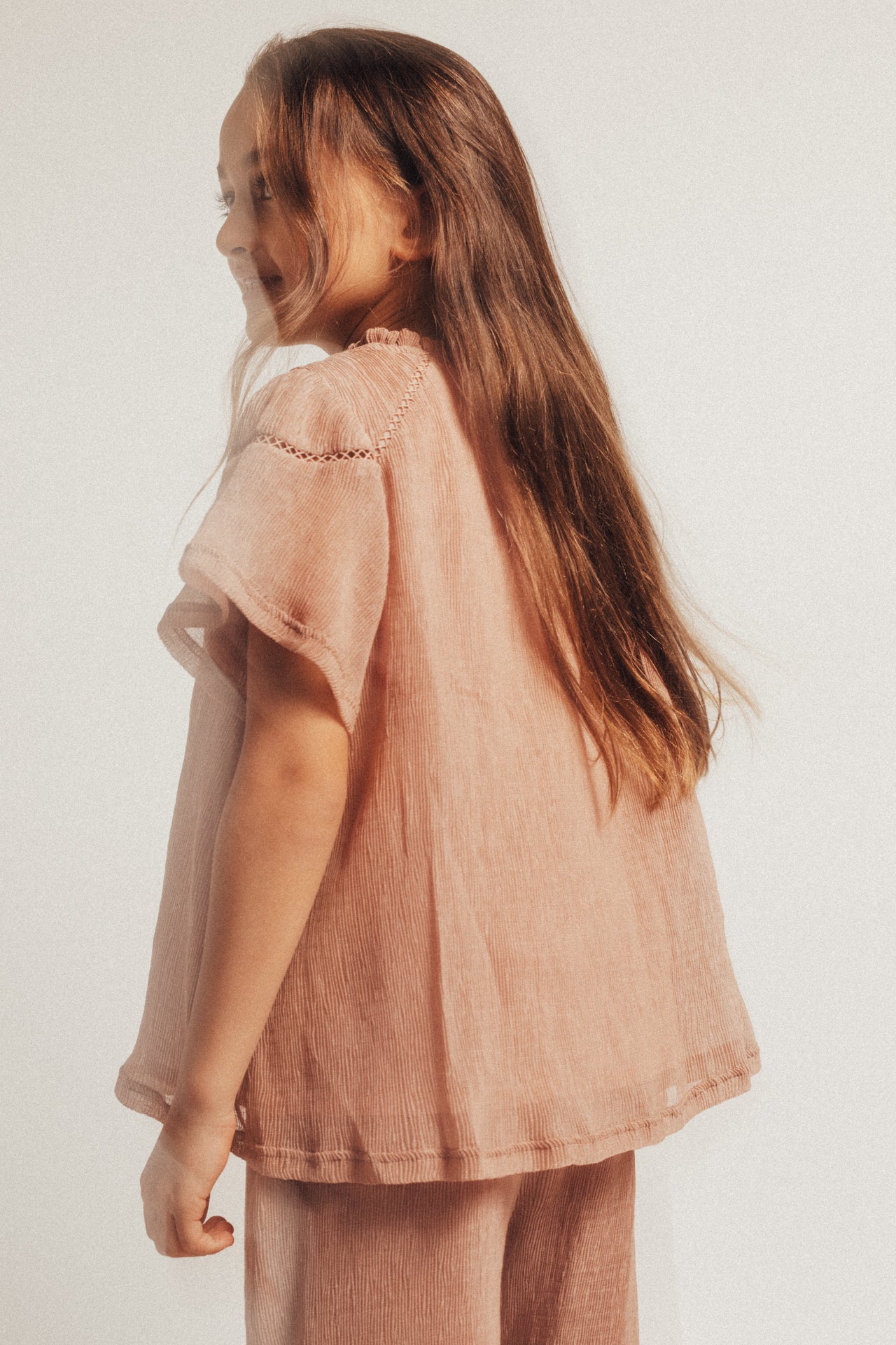 Baje Studio - crincle woven blouse Lou - rose amber