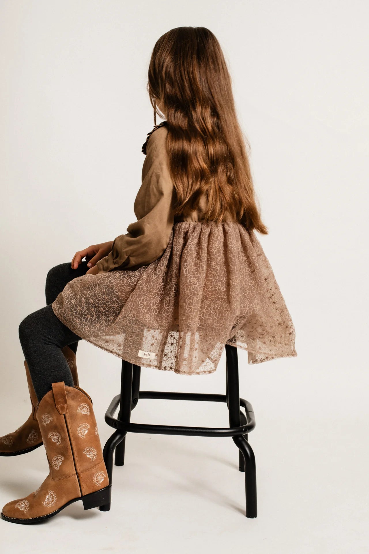 Baje Studio - dress Bowil - brown cacao