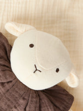 Lil'Atelier - sheep cuddle cloth Noa - turtledove/teak