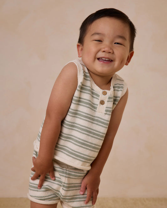 Quincy Mae - knitted set Taylor - sage stripe