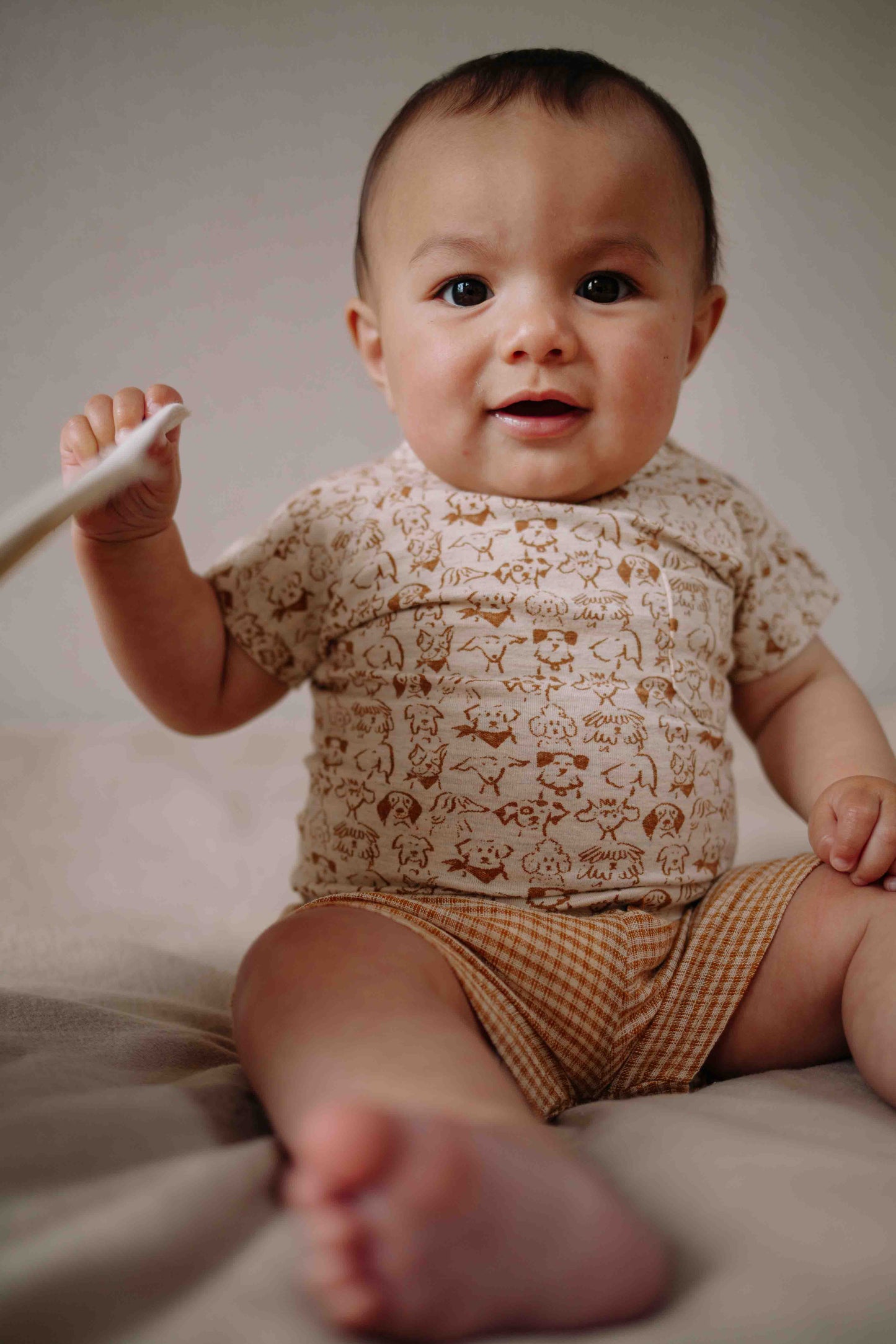 Riffle Amsterdam - shorts Zuri - camel brown square