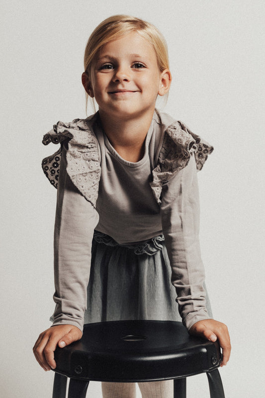 Baje Studio - ruffle jersey top Alicia - greyish blue