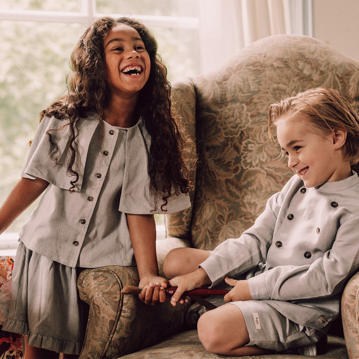 Baje Studio - woven blouse Liss - blue steel