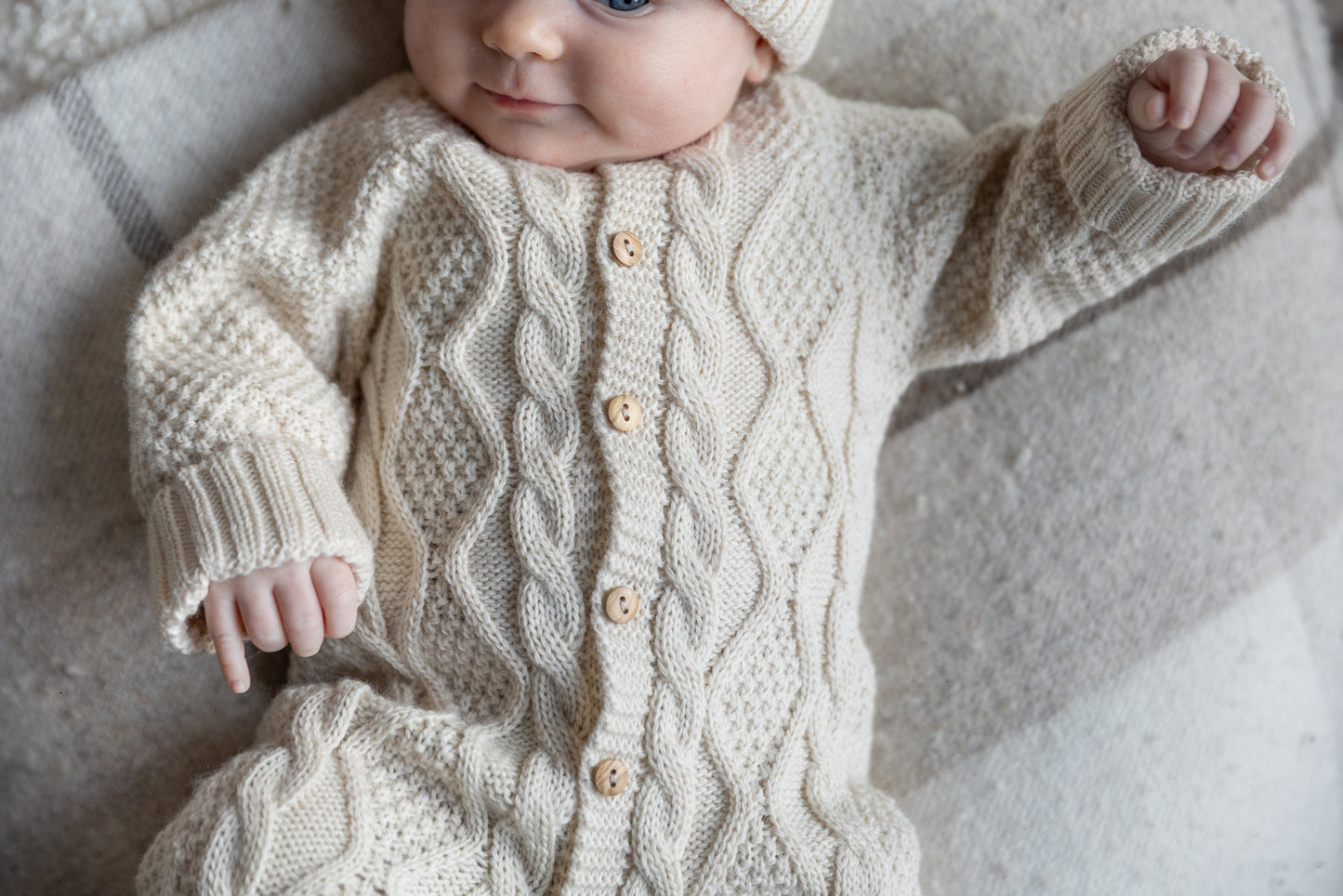 Cable knitted jumpsuit set - beige