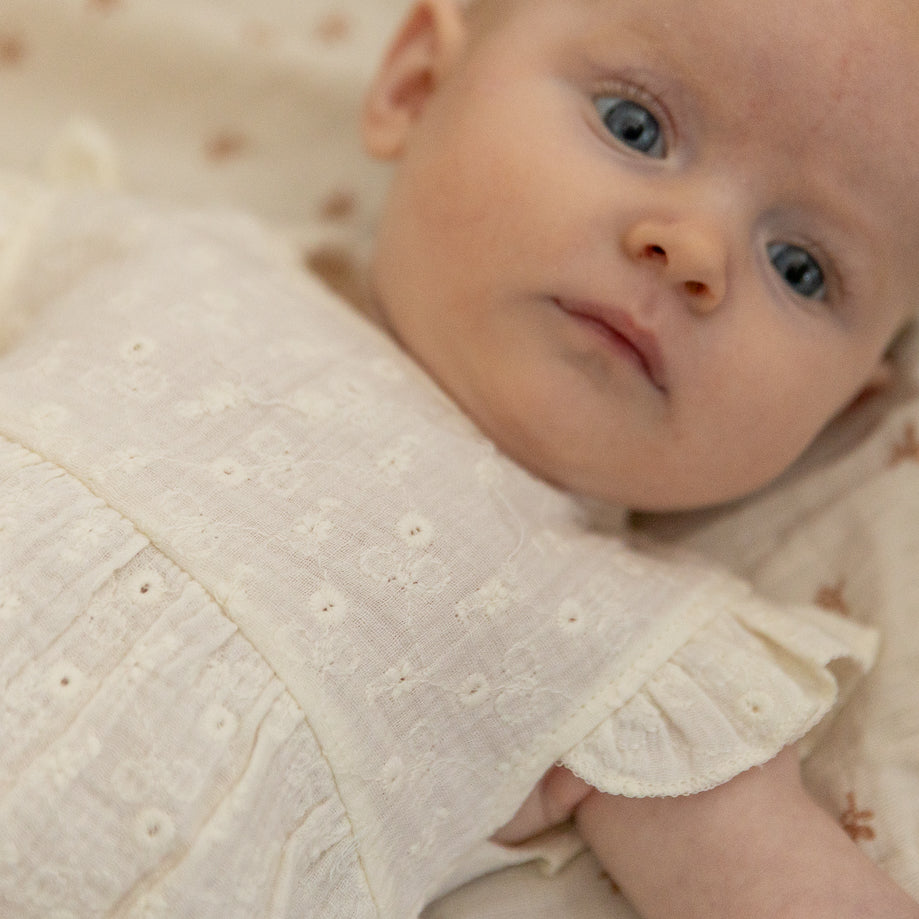 Riffle Amsterdam - suit Ginny - woven white embroidery