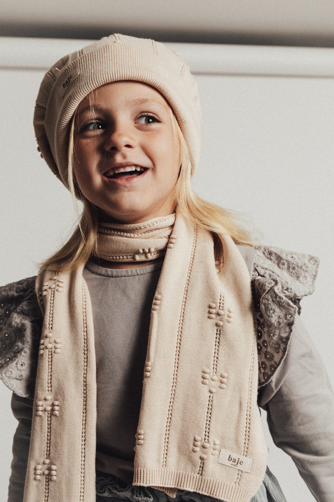 Jacquard knitted set scarf/hat Do - sand