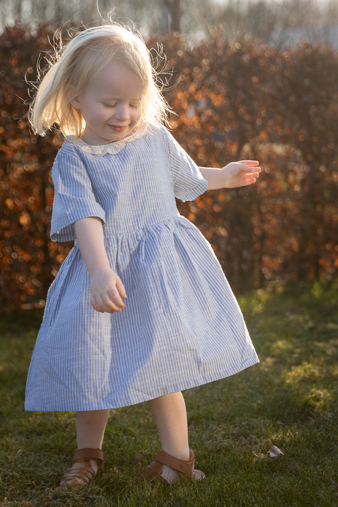 Wheat - dress Elma - blue stripe