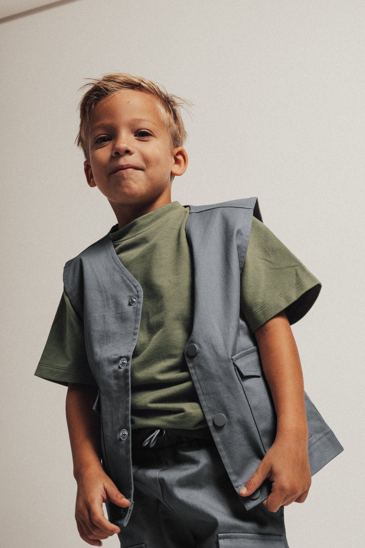 Baje Studio - cargo gilet Frenkie - blue ocean