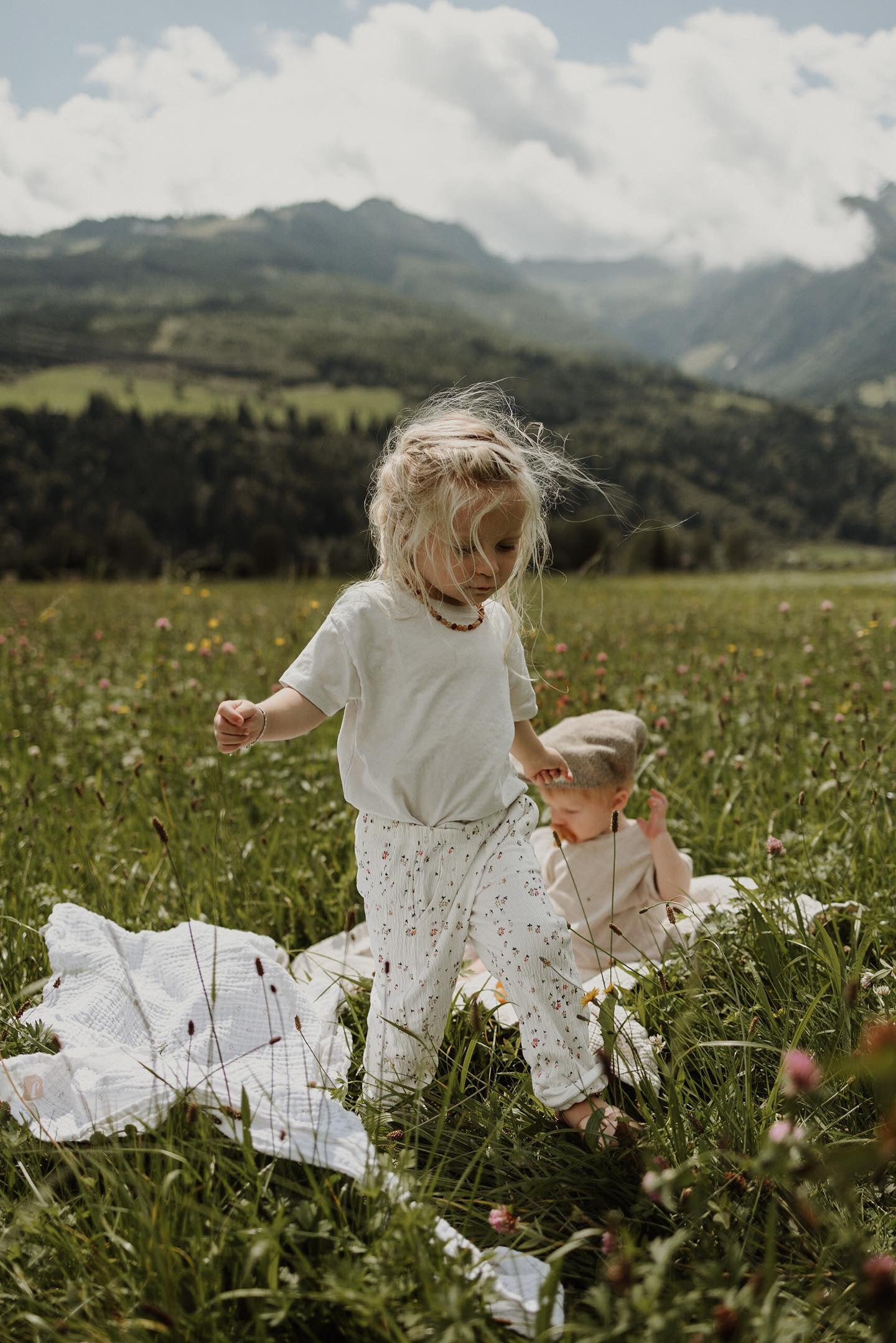 Broek bloemen - offwhite