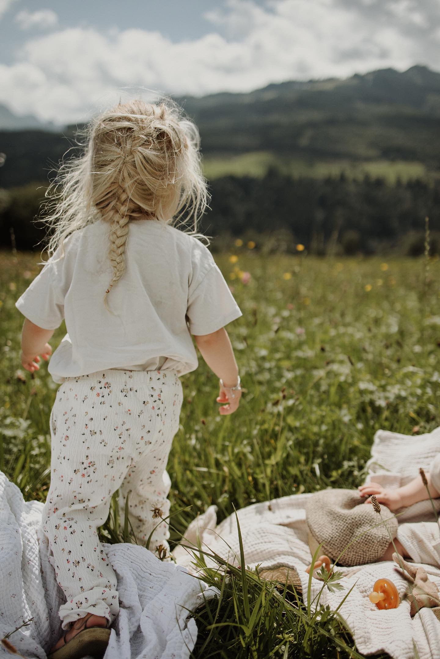 Broek bloemen - offwhite