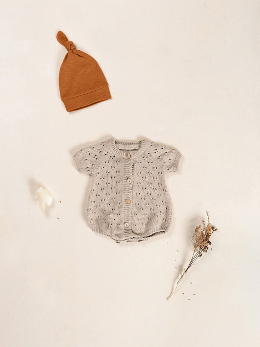 Play Up - knitted body - taupe