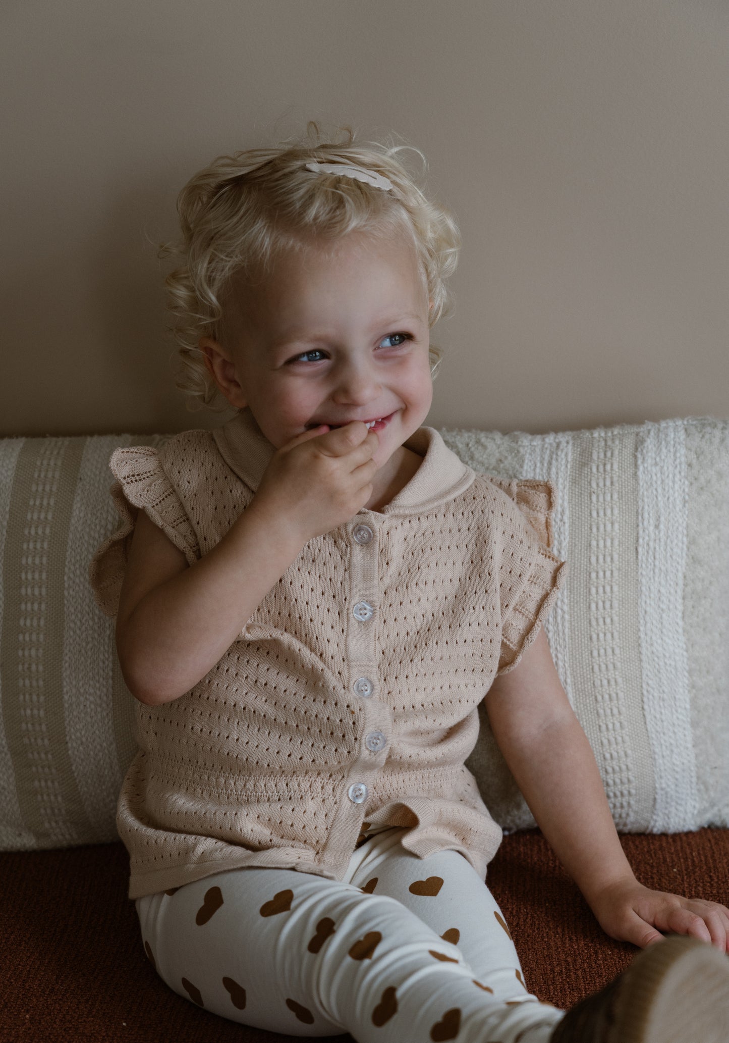 Navy Natural - knitted top Anna - beige