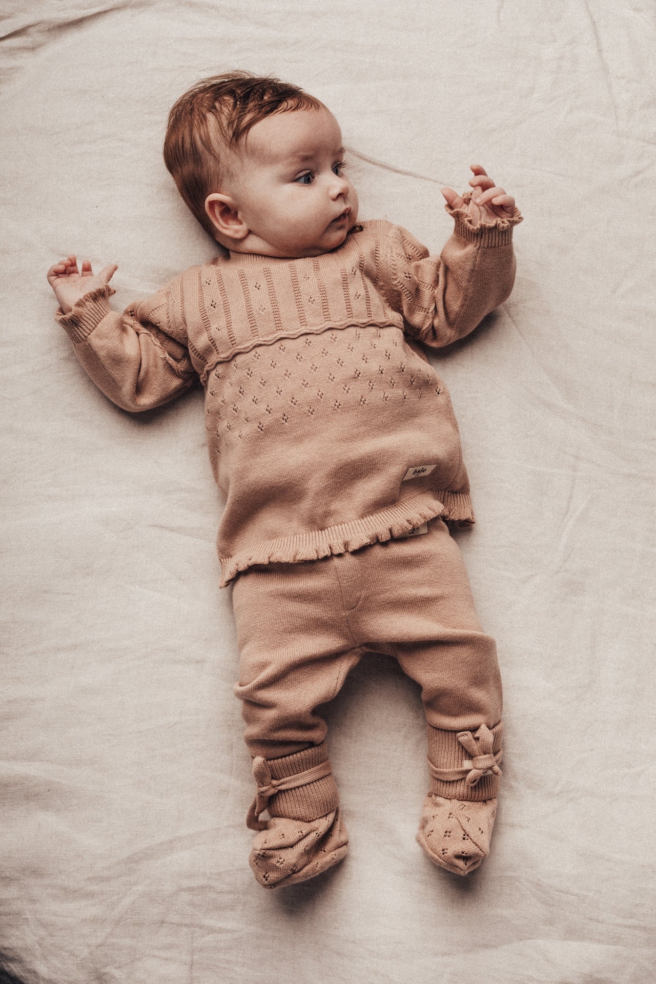 Baje Studio - knitted top Larrau - rose cafe