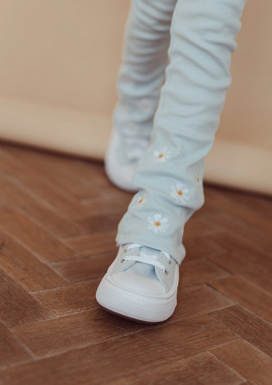 Two You Label - flare legging Lilly embroidery flower - light blue