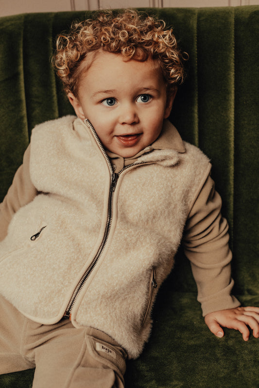 Baje Studio - bodywarmer Mathod - sand desert