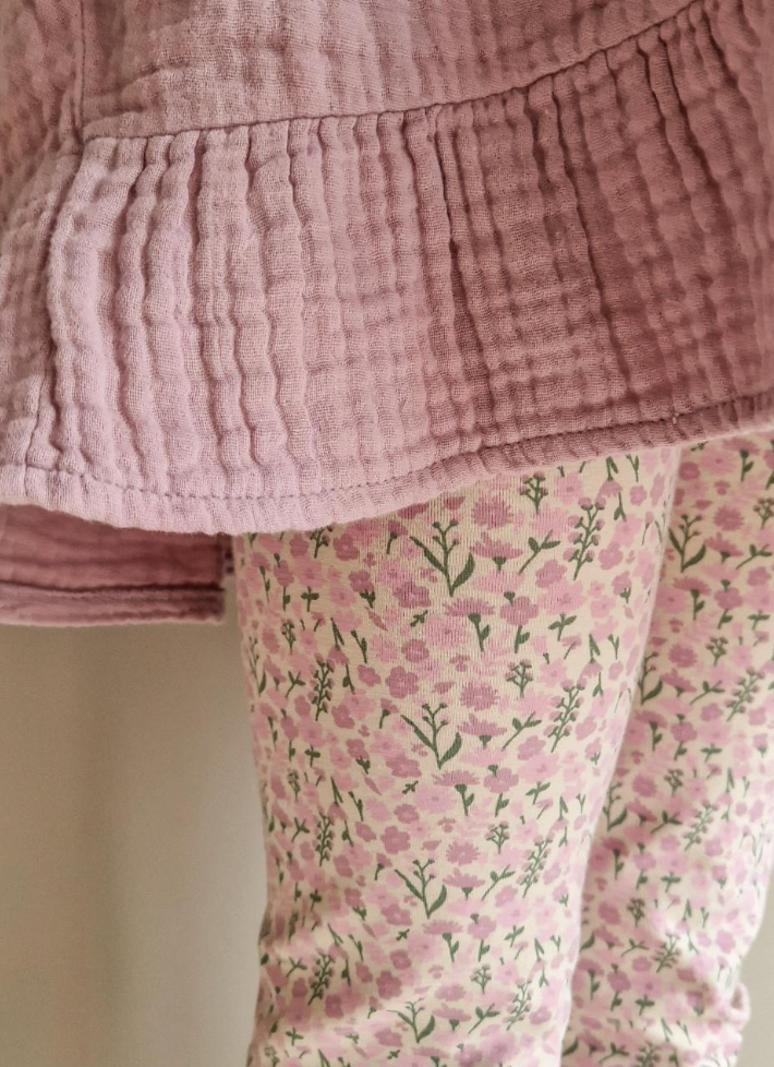 Navy Natural - legging field of flowers