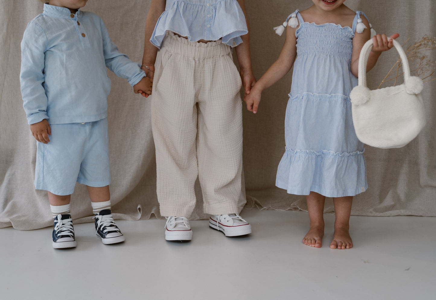 Navy Natural - linen shorts Niels - light blue