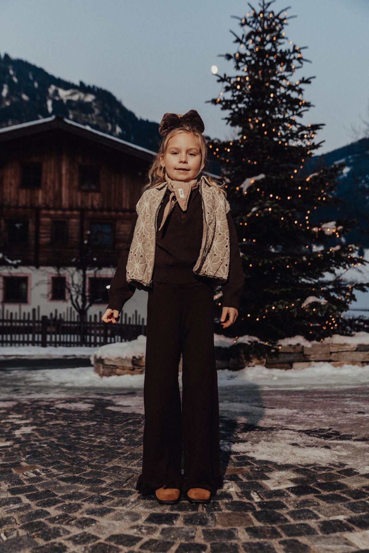 Baje Studio - gilet Moa - taupe light