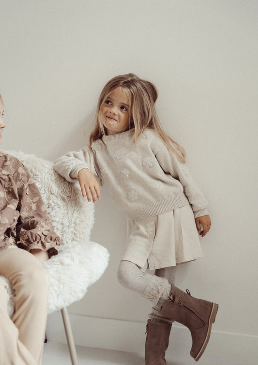 Two You Label - knitted flower jumper Noah - oat