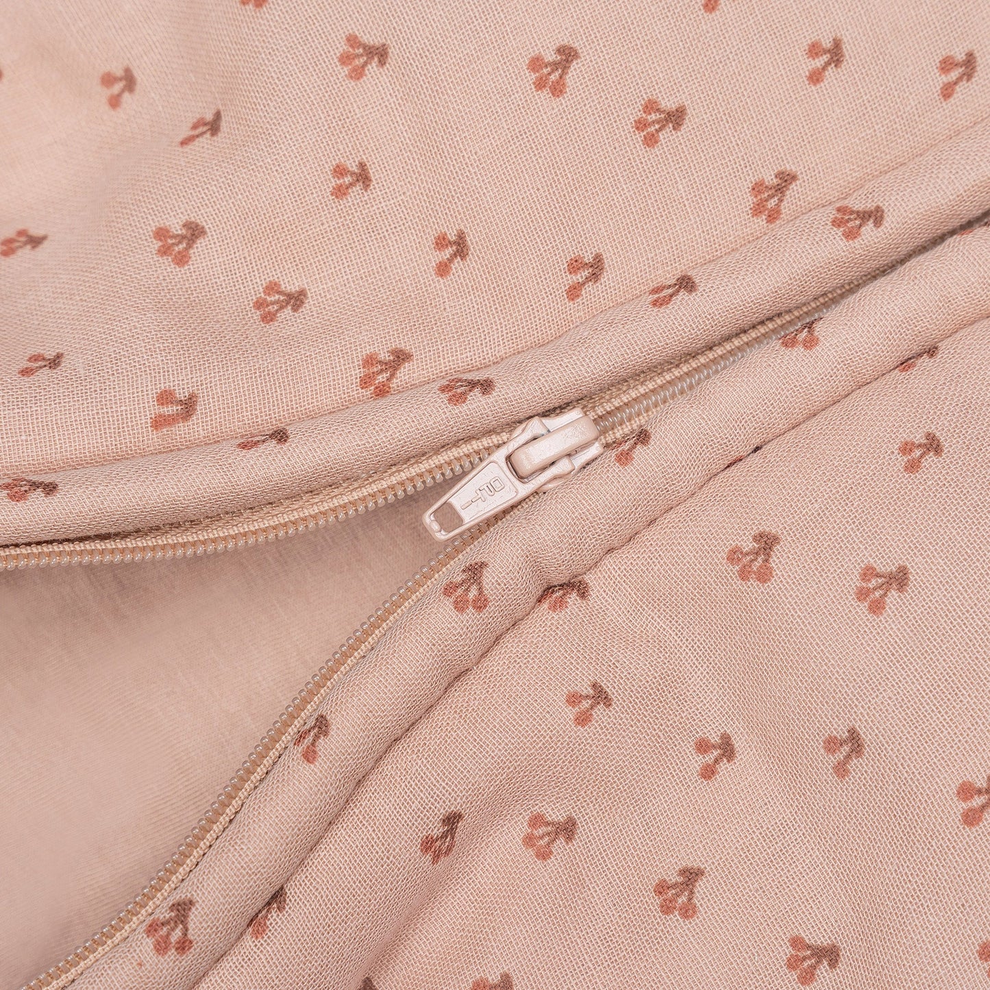 Snooze Baby - slaapzak lange mouwen TOG 2.0 - cherry pink
