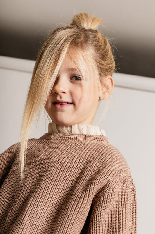 Baje Studio - knitted sweater Soho - peach almond