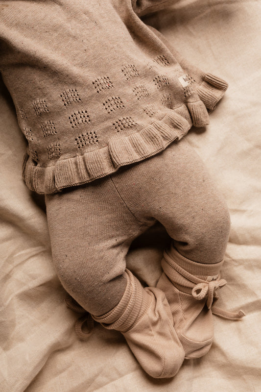 Baje Studio - knitted pants Sous - sand desert multicolor