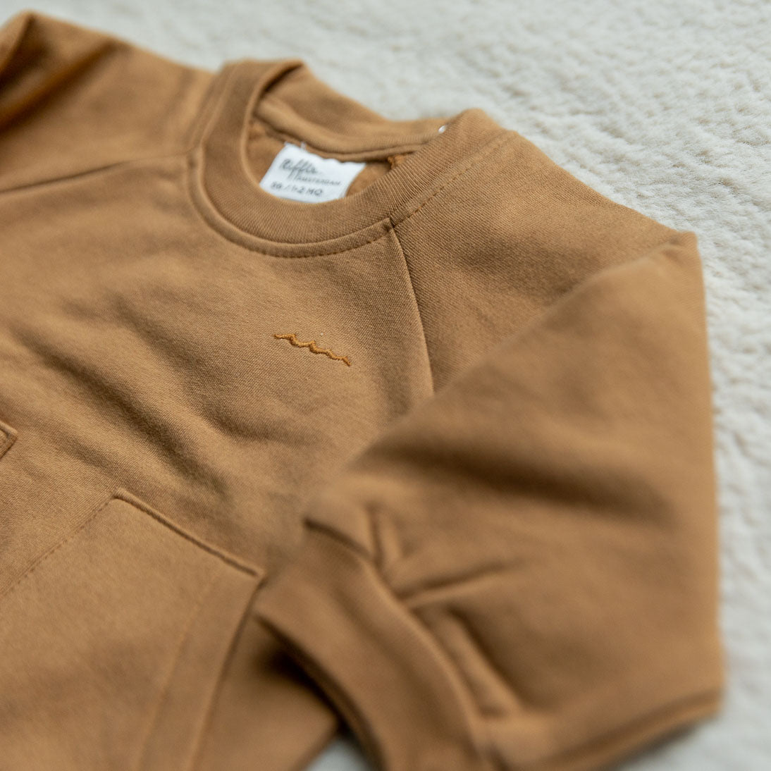 Sweater Milo - caramel