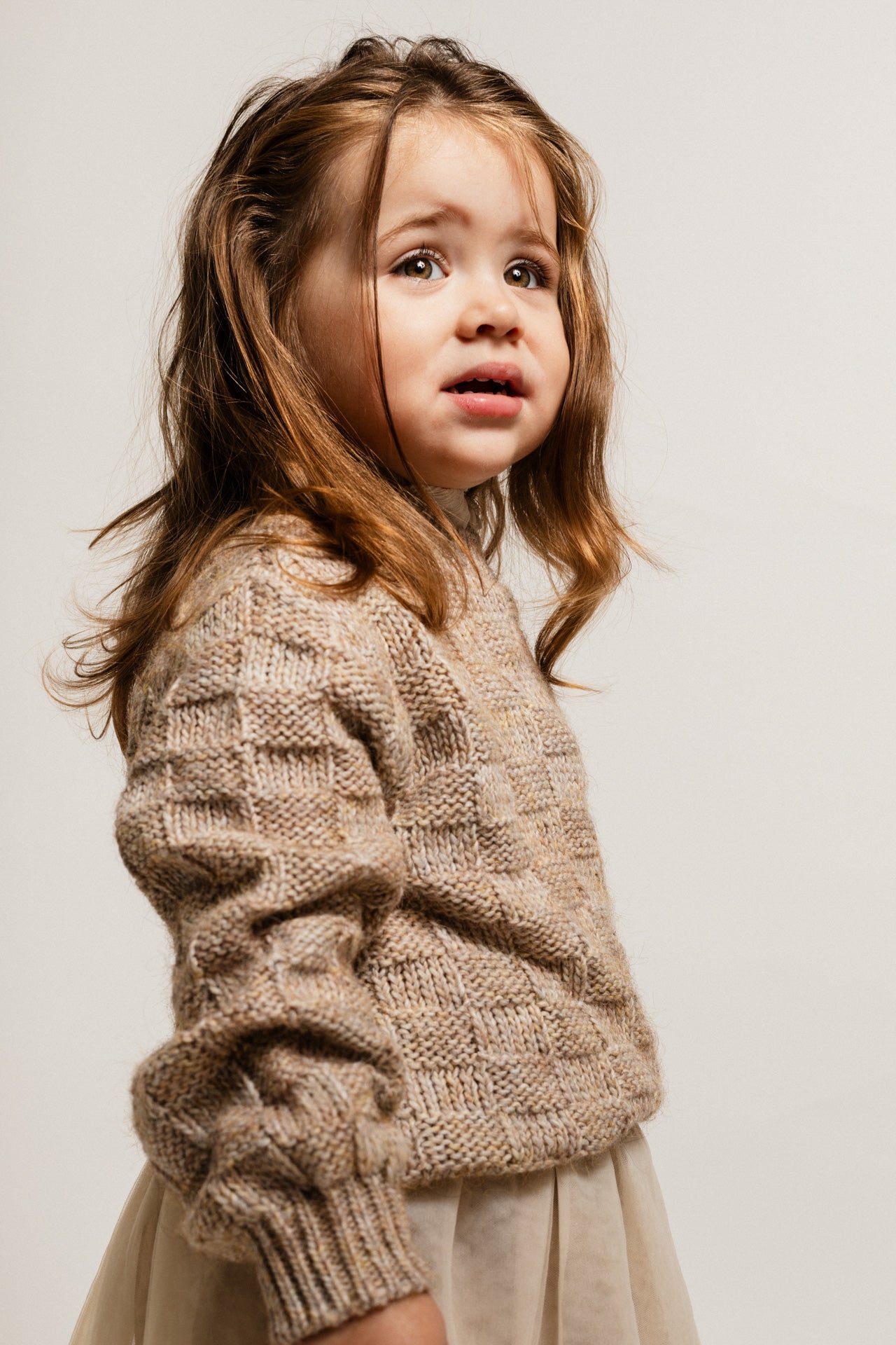 Baje Studio - knitted sweater Velan