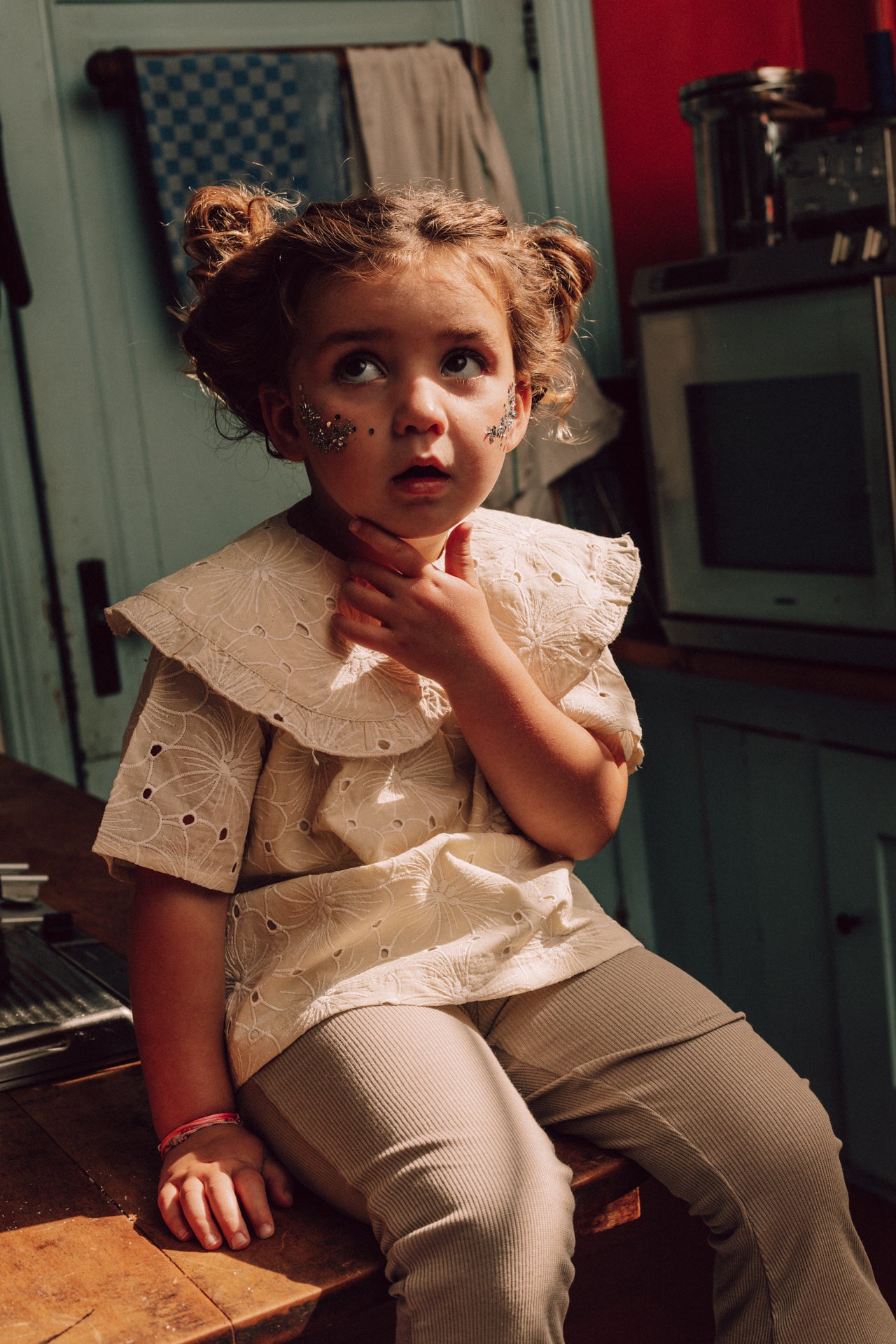 Baje Studio - embroidery blouse Alvora - crėme oat