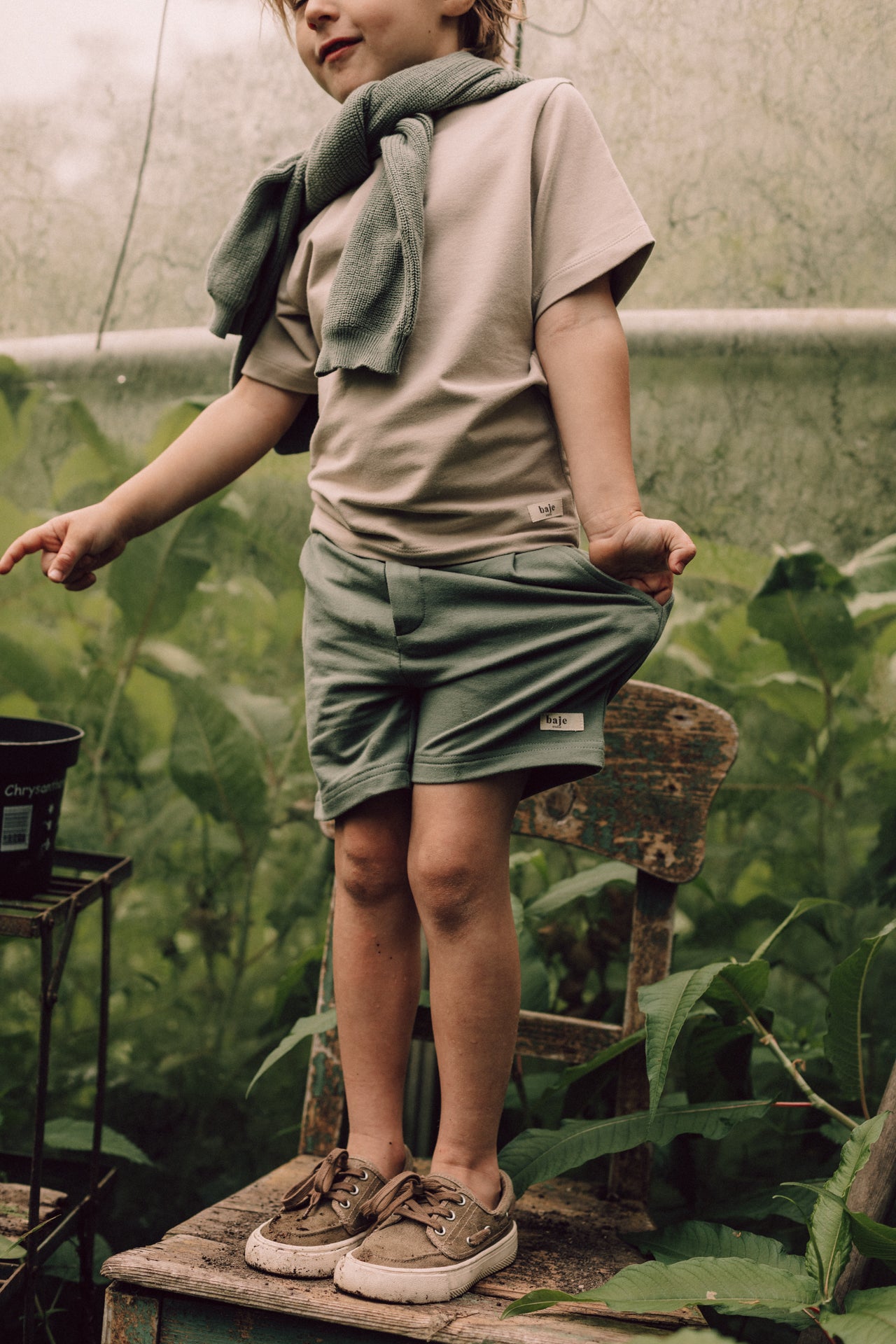 Baje Studio - tee Roriz - taupe clay