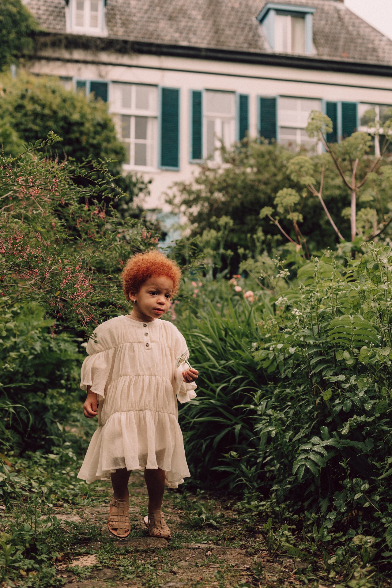 Baje Studio - crincle woven dress Ribas - crème oat