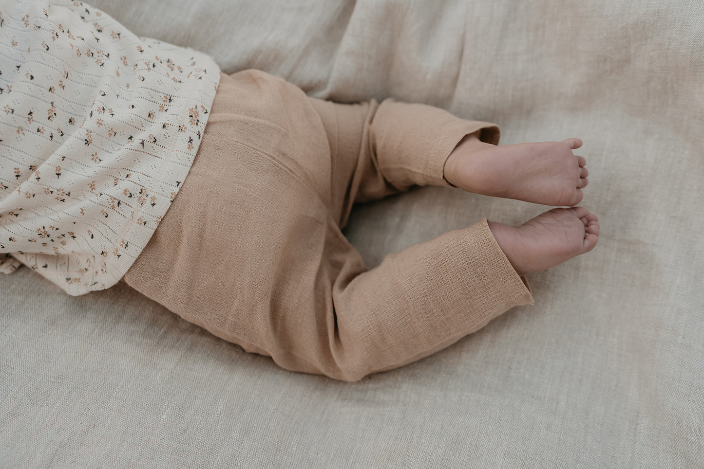 Luchtige zomerbroek beige