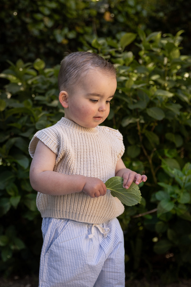 Pequeno Tocon - knitted spencer - tan