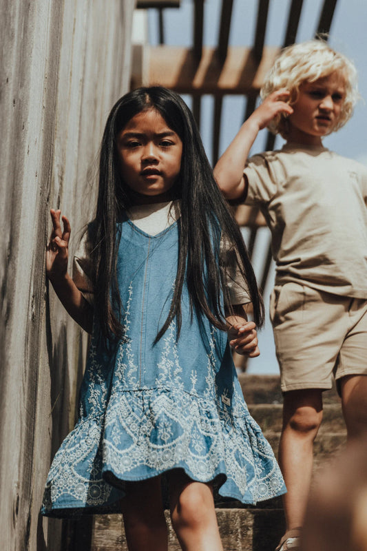 Baje Studio - dress Saartje - denim blue