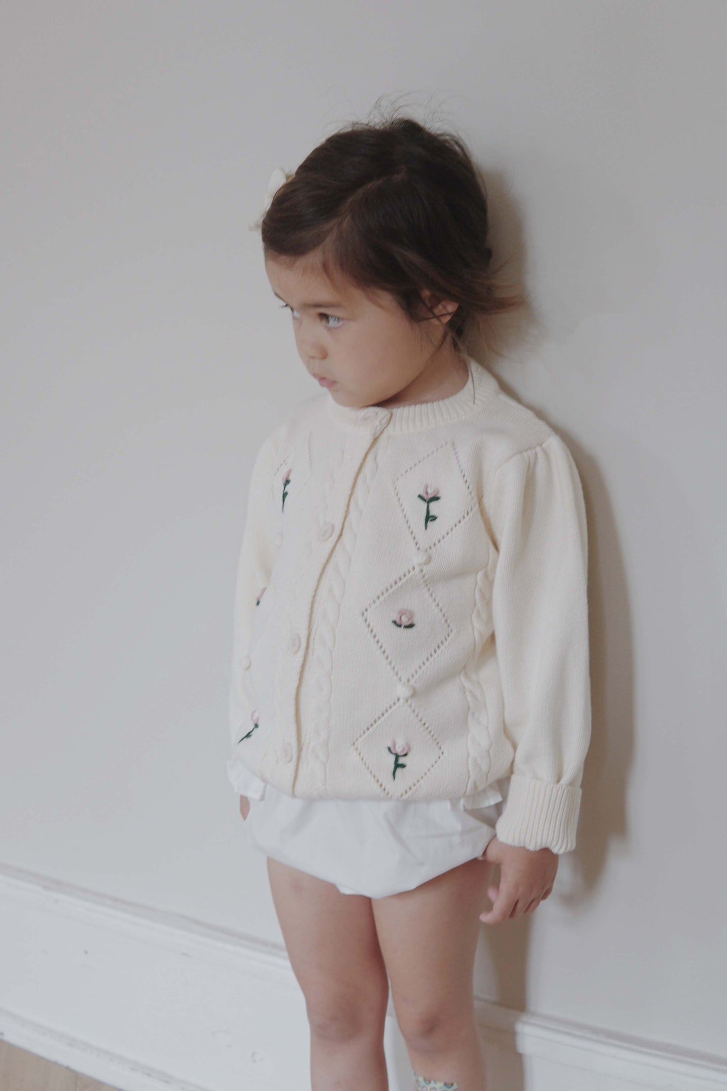 Cardigan Flower Embroidery ~ ivory