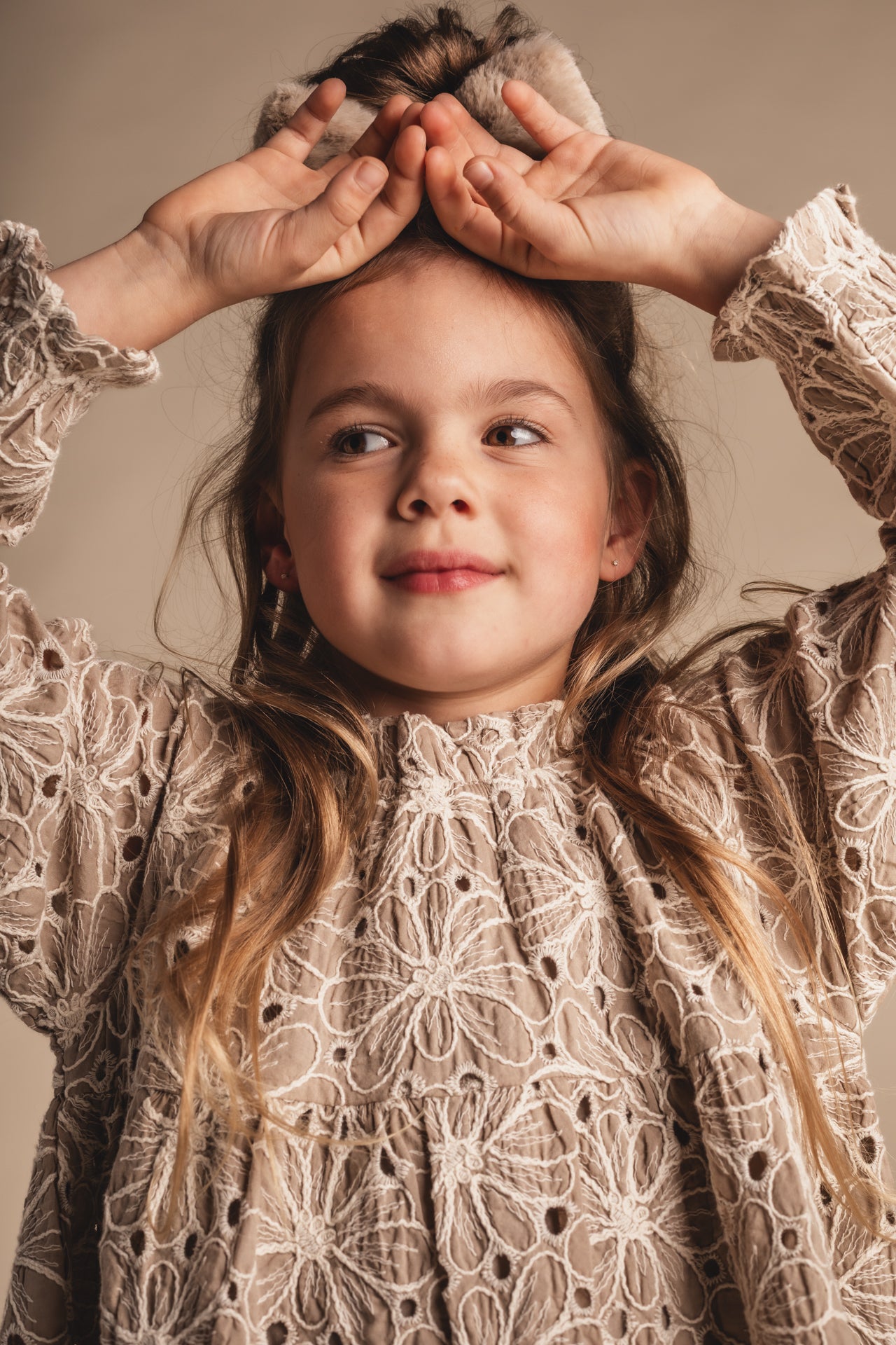 Baje Studio - dress Chiara - taupe light