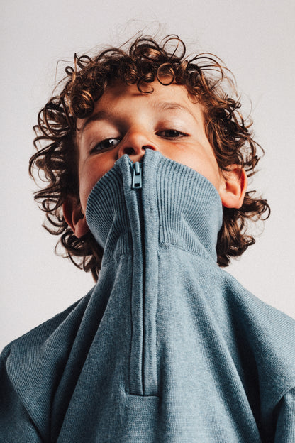 Baje Studio - knitted zipper polo Fayon - blue sea