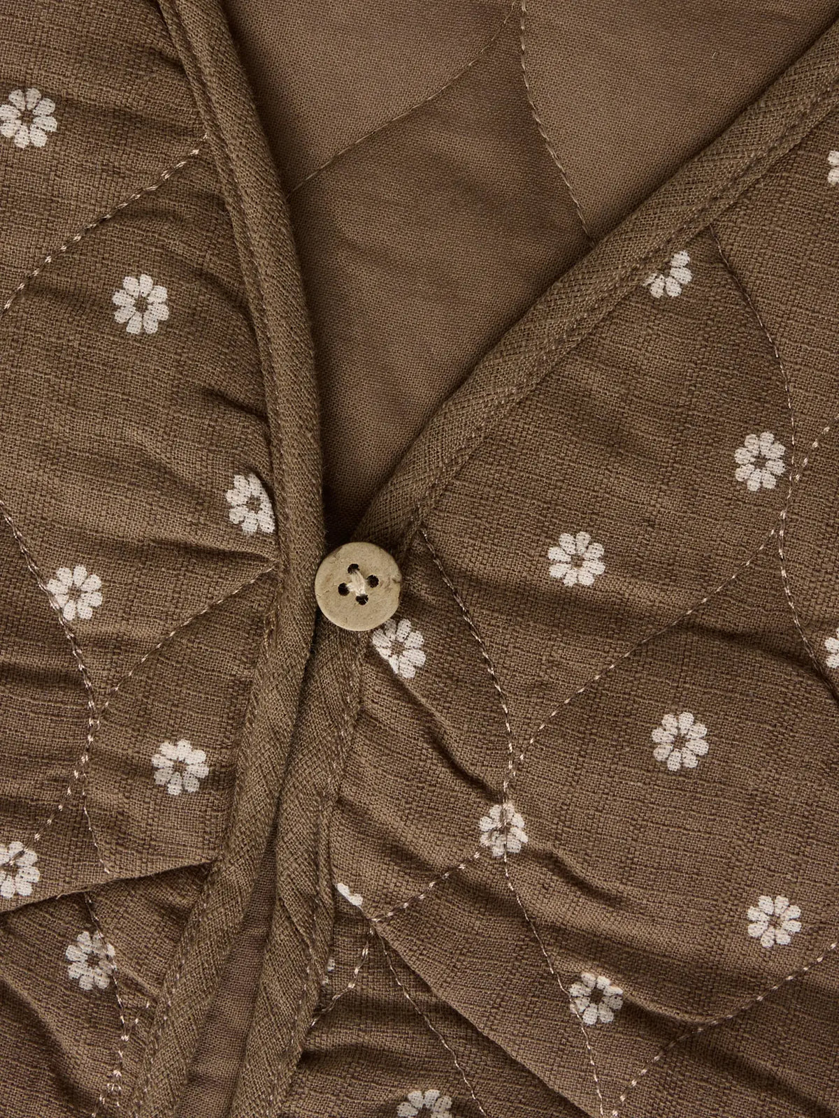 Lil'Atelier - quilt vest Hulla - teak flower