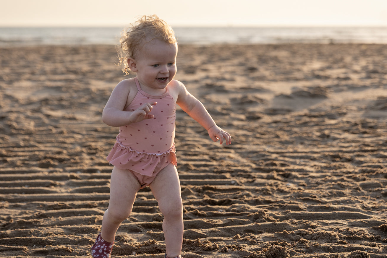 Lil'Atelier - swimsuit baby Helgina - misty rose hearts