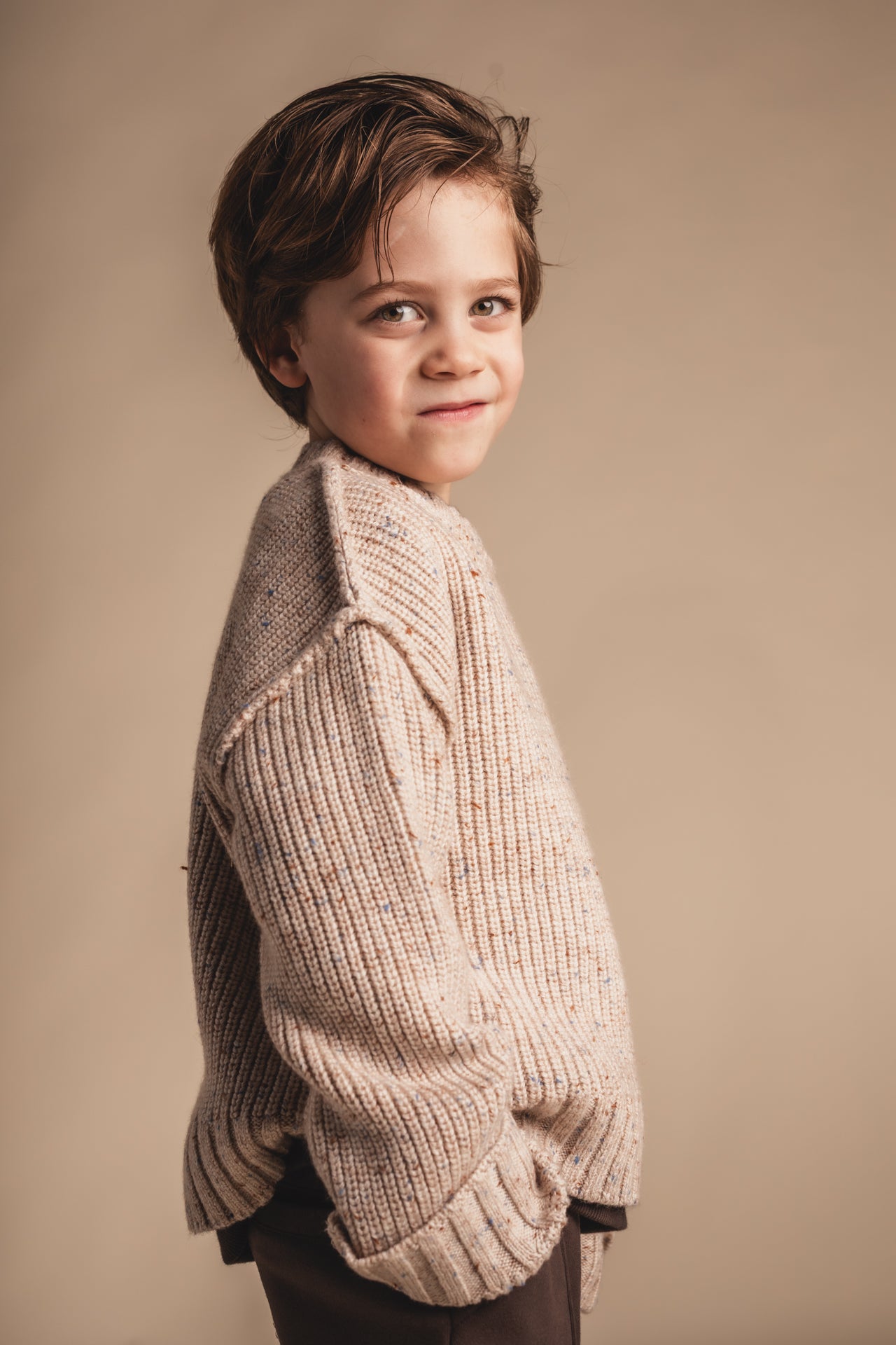 Baje Studio - knit sweater Lowe - light taupe