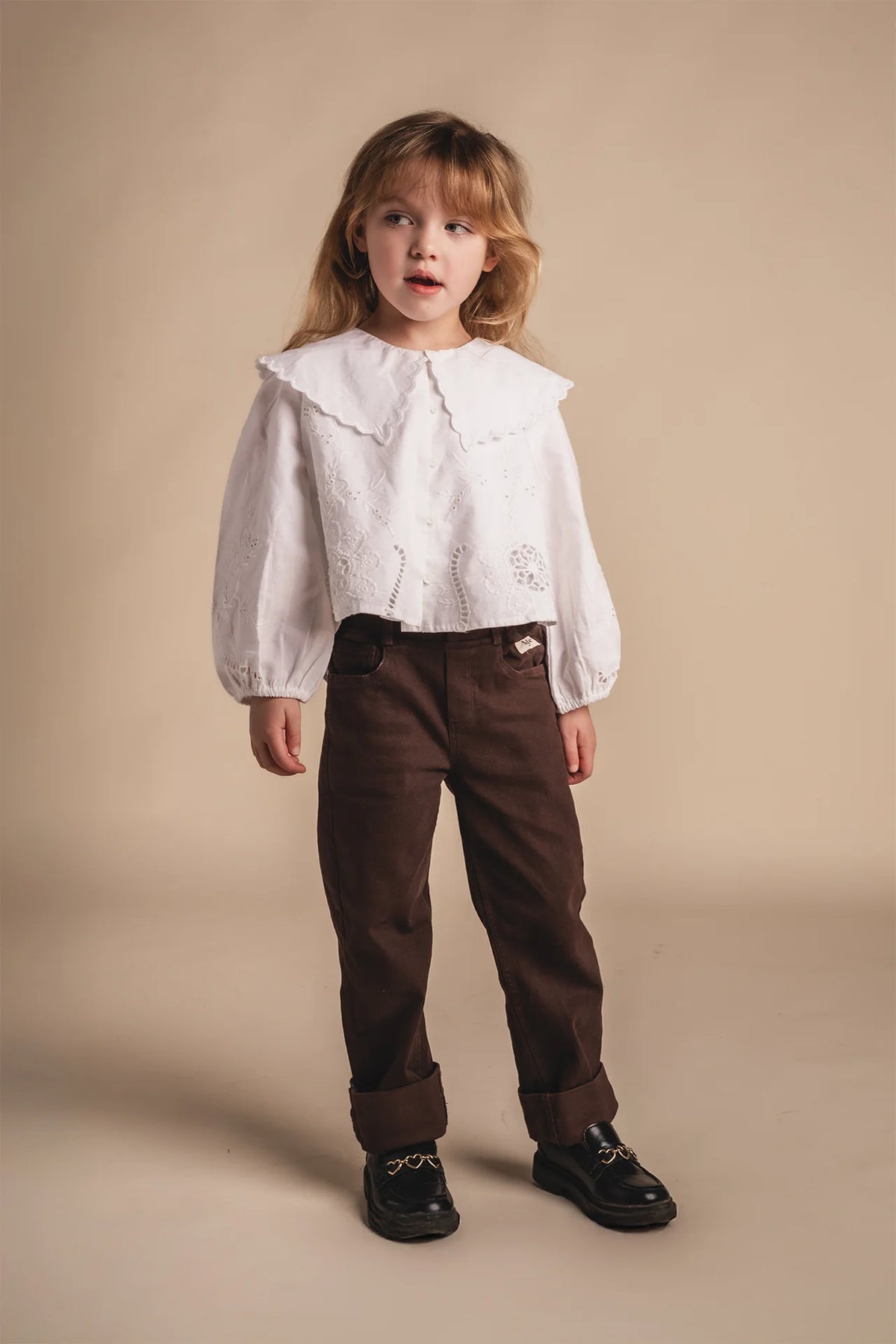 Baje Studio - pants Maey - brown choco