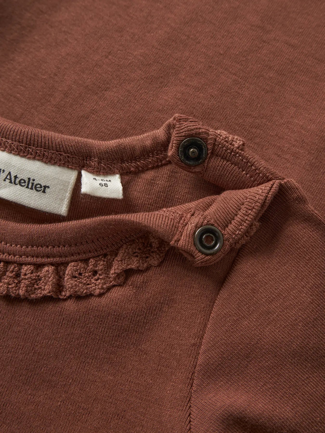 Lil'Atelier - slim fit body - maple syrup