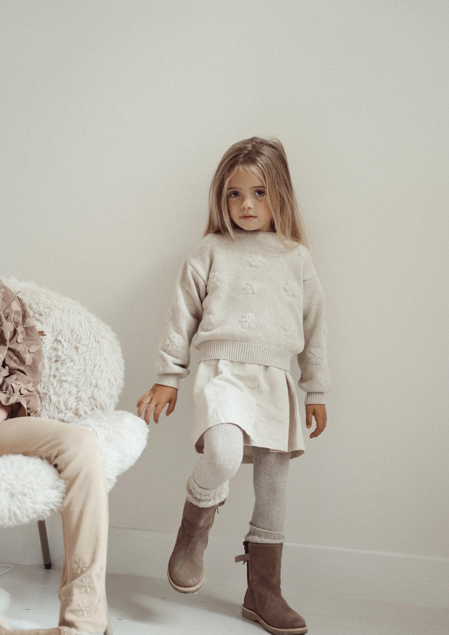 Two You Label - knitted flower jumper Noah - oat