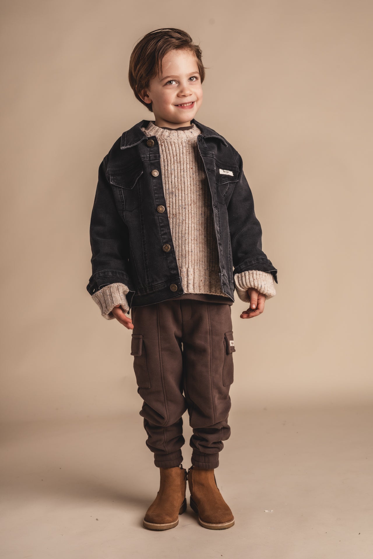 Baje Studio - pants Palmer - brown choco