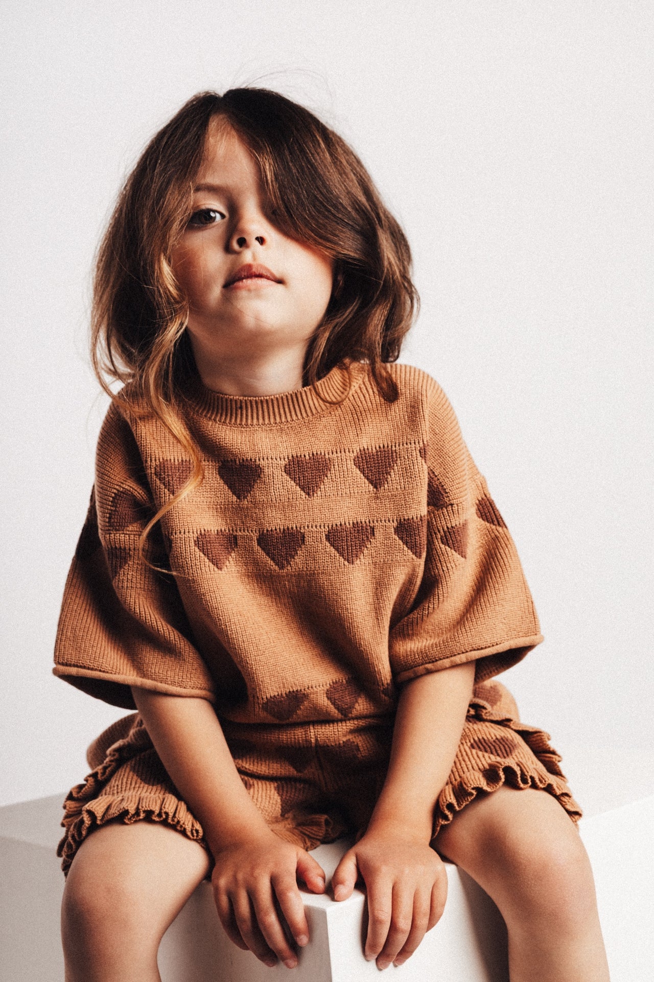 Baje Studio - knit heart top Paraiso - peach almond