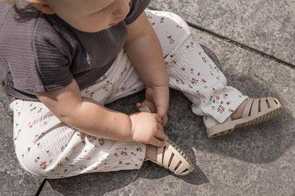 Broek bloemen ~ offwhite