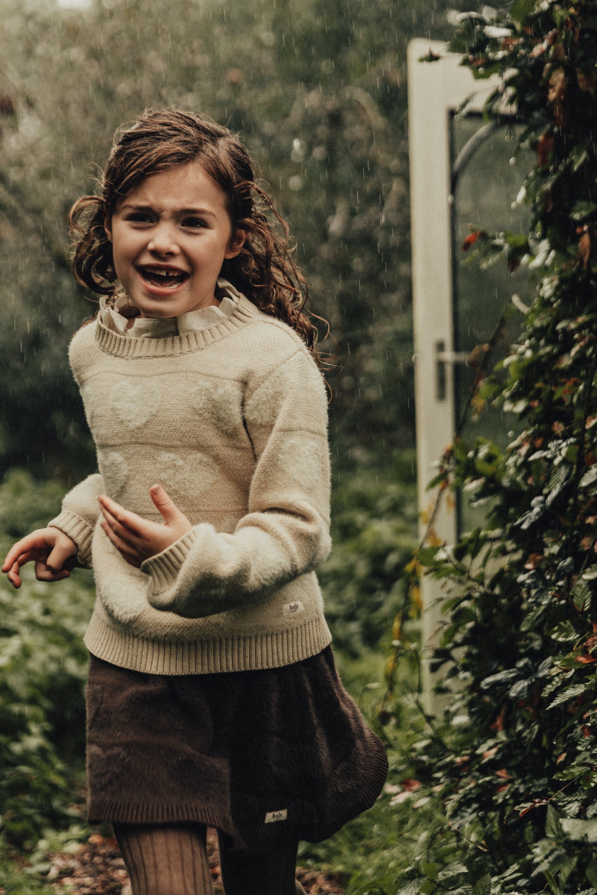 Baje Studio - knit heart sweater Soho - sand light