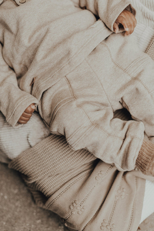 Baje Studio - sweat pants Whale - sand